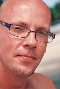 Male massage & gay massage